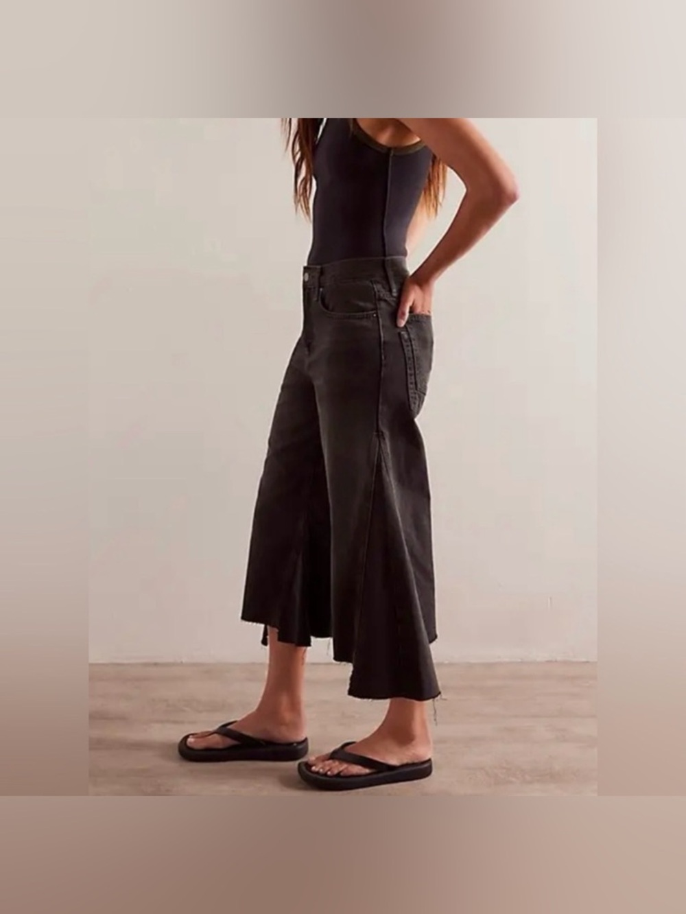 We the Free Ripple Wide Leg Crop Jeans - Fade to Black - Size 30 - Picture 3 of 8